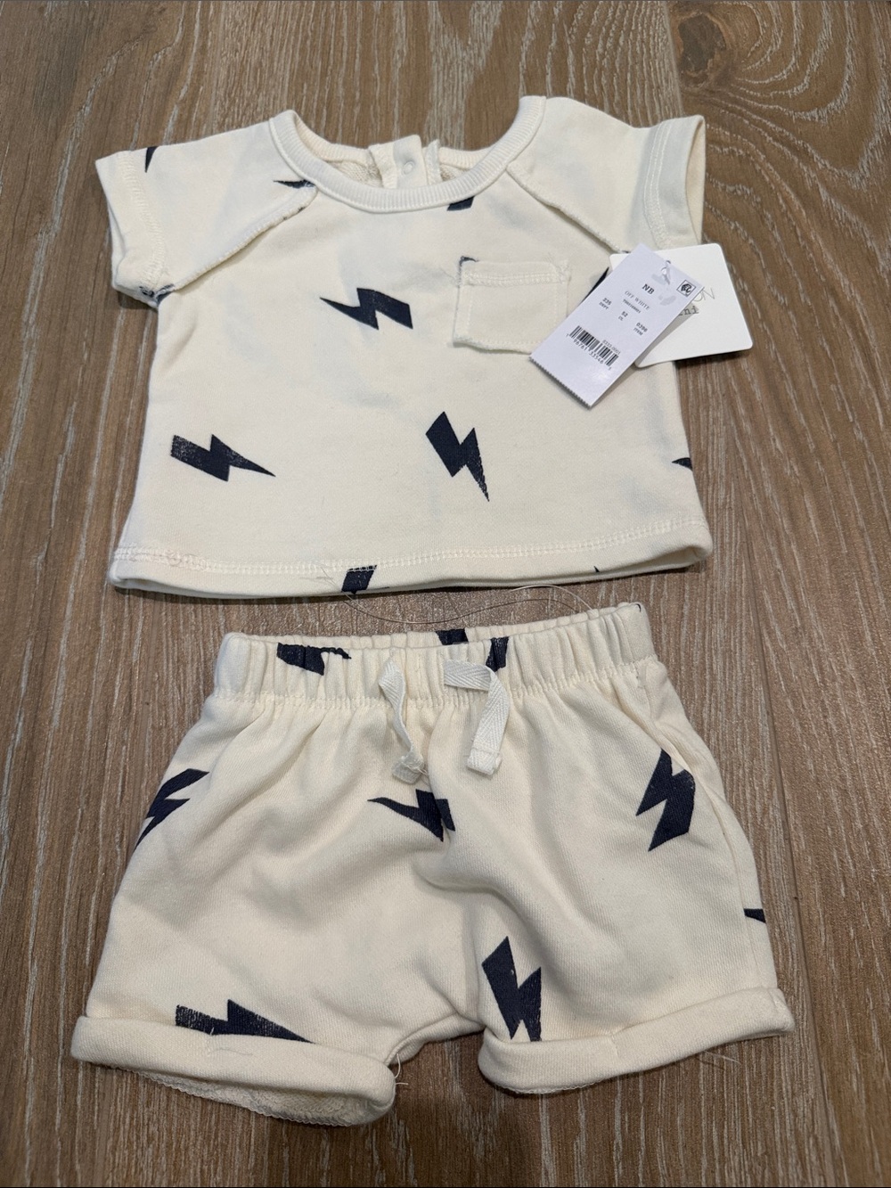 Newborn Grayson Mini 2pc Short Set with Lightening Bolts NWT